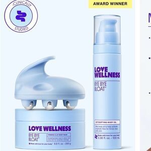 Love Wellness Skincare Set in Blue